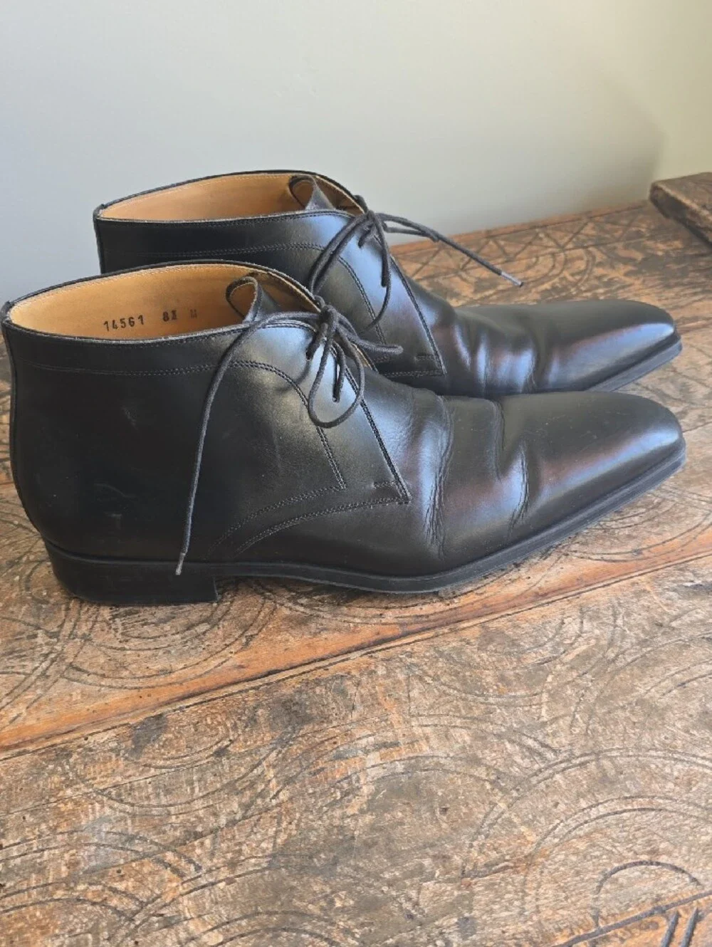Magnanni Black Leather Boots
